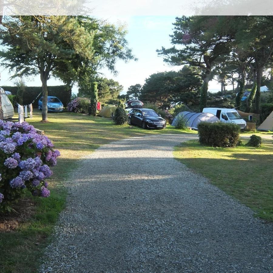 Les Hortensias Grande Tente Familiale Deux Chambres Et Sejour Vue Mer Sur Camping Nature Plestin-les-Grèves المظهر الخارجي الصورة
