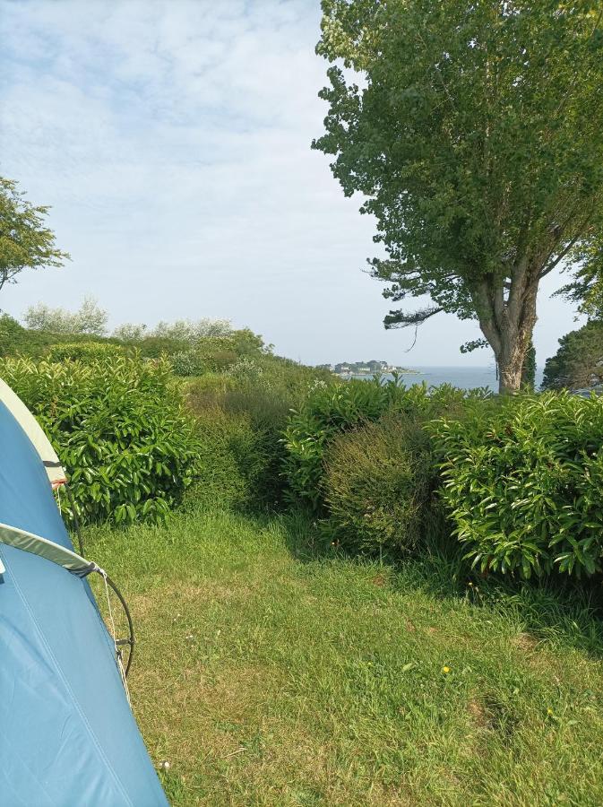 Les Hortensias Grande Tente Familiale Deux Chambres Et Sejour Vue Mer Sur Camping Nature Plestin-les-Grèves المظهر الخارجي الصورة